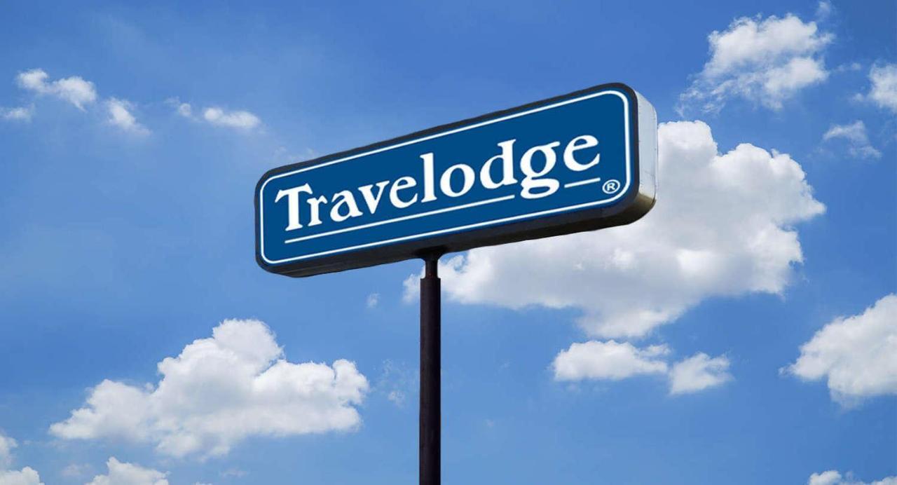 Travelodge By Wyndham Essington / Philadelphia Airport Exterior photo